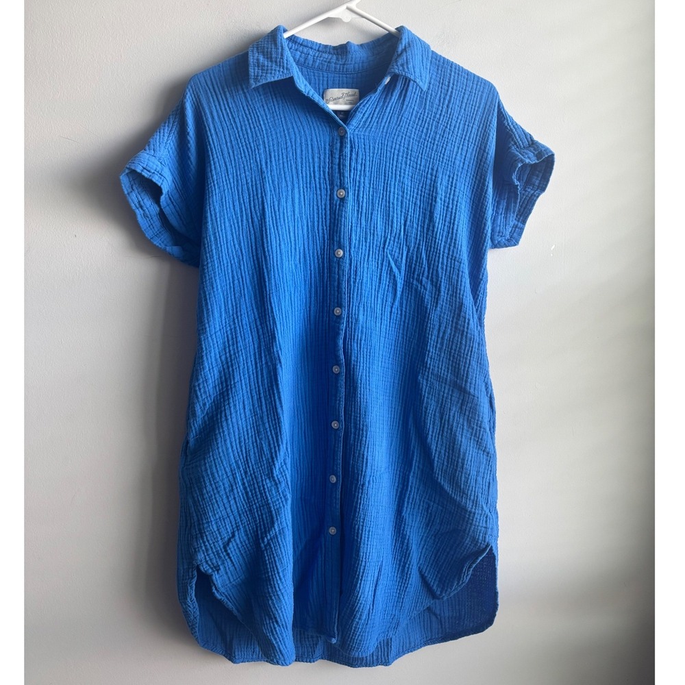 Universal Thread Blue Button Up Womens XS